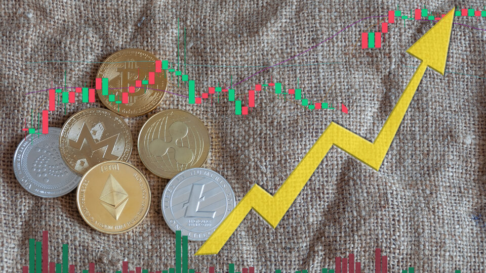 Bitcoin and altcoins pushing higher