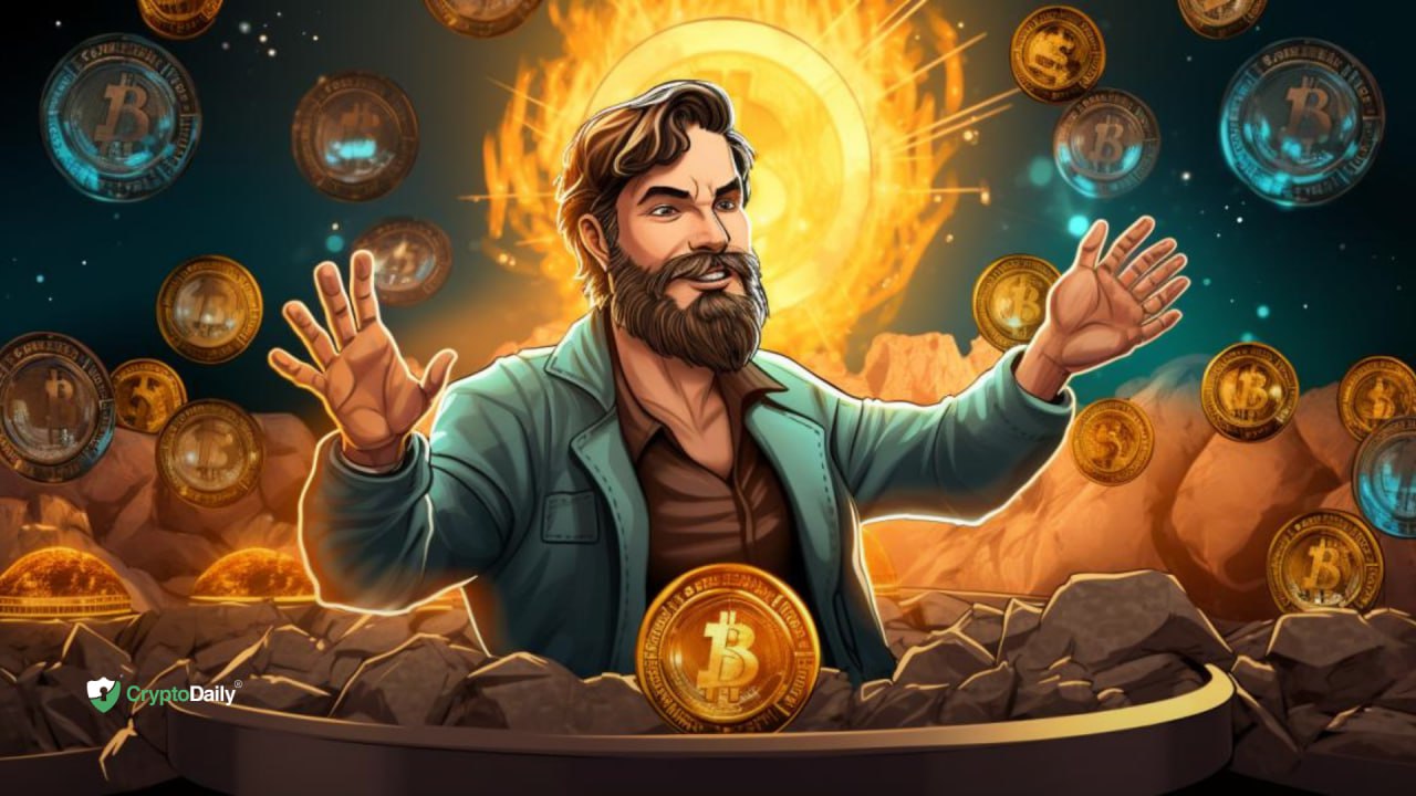 Experts Recommend Buying These Altcoins Before Bitcoin ETF Approval